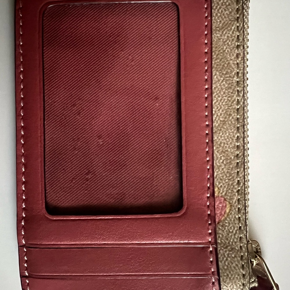 Coach Mini SkinnyWallet - Picture 2 of 5